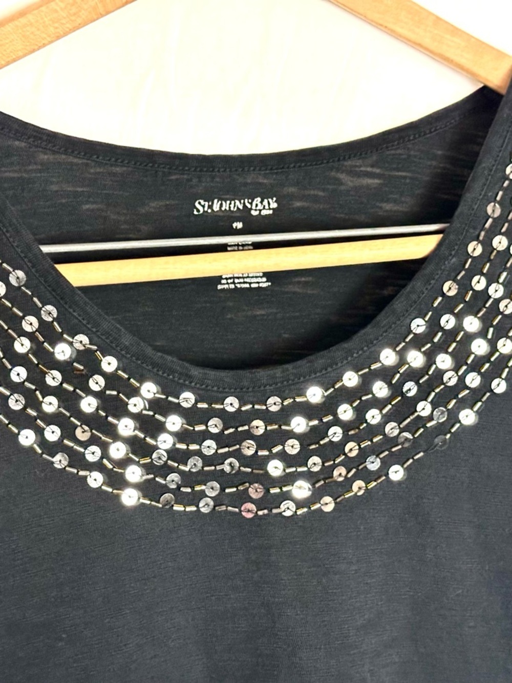 St. John’s Bay Black Sequin Embellished Top Medium Petite 100% Cotton - Picture 3 of 4